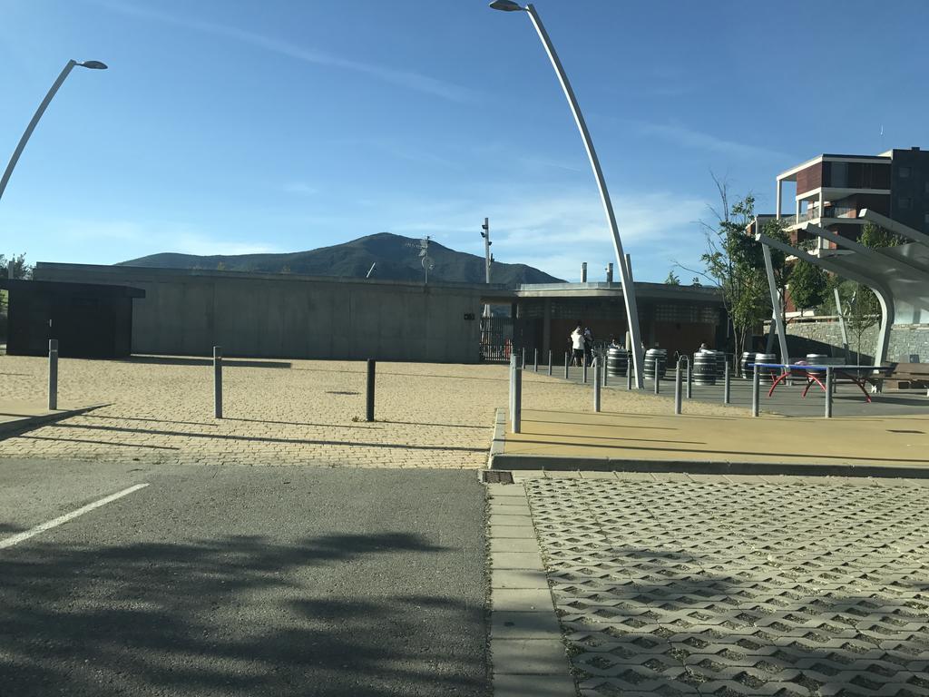 Apartmán Golf Y Nieve Sabiñánigo Exteriér fotografie
