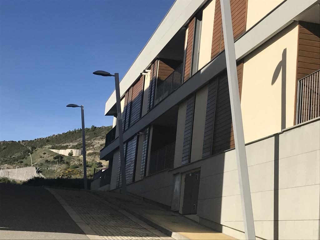 Apartmán Golf Y Nieve Sabiñánigo Exteriér fotografie